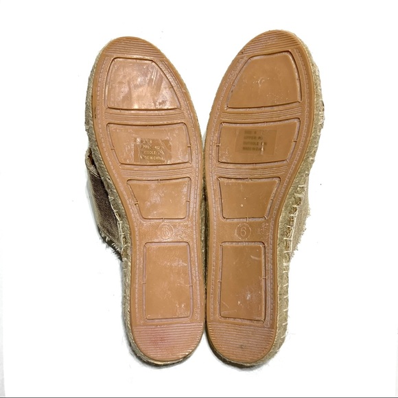 Olivia Miller Gold Slip On Espadrilles Size 6 NWT - Picture 6 of 7